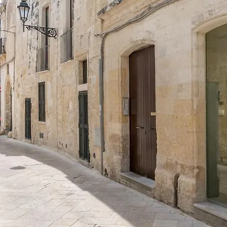 Dimora Del '500 In Zona Santa Croce Apartment Lecce Exterior photo